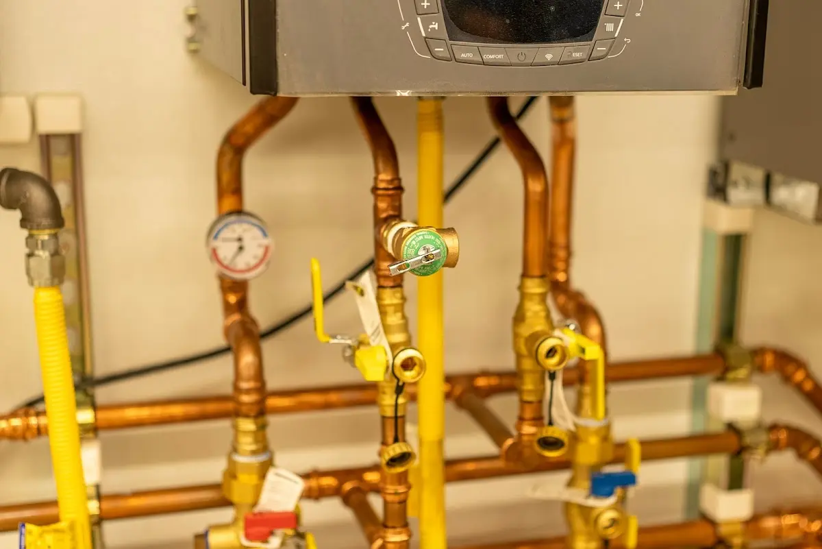 Licensed technician providing Pipe Repair for a homeowner in South Houston